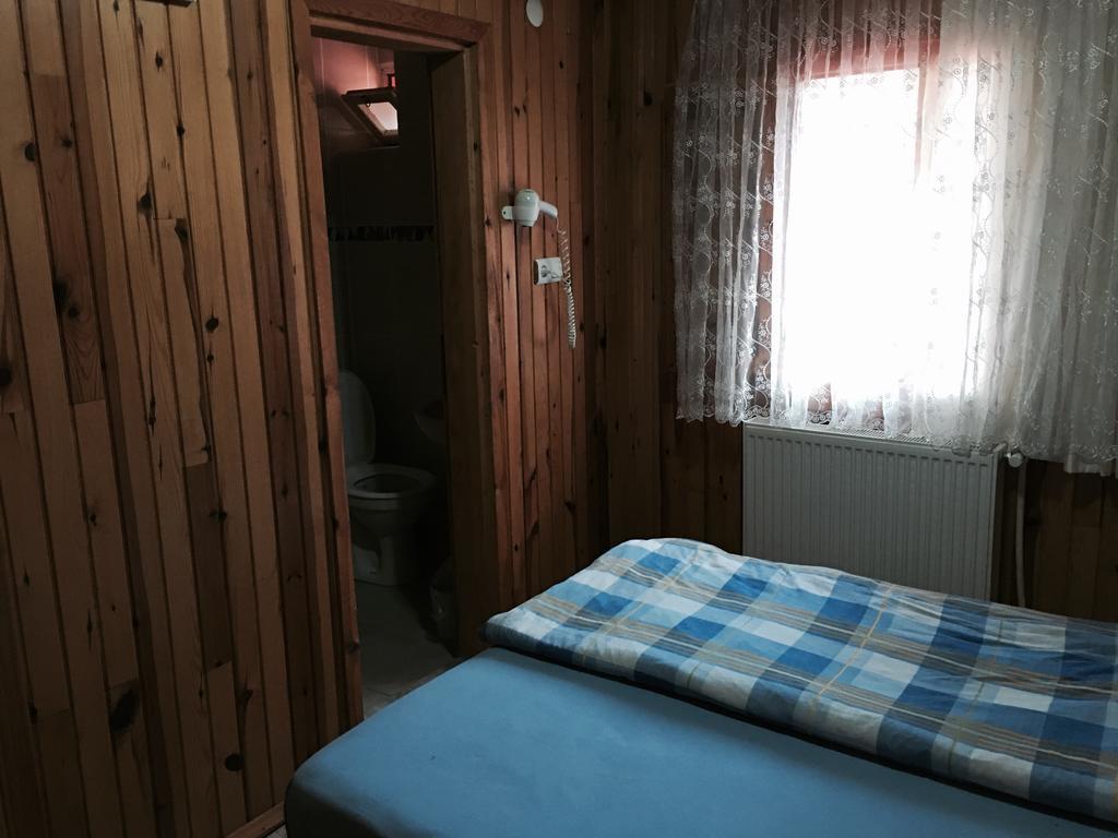 Agara Pansiyon Bostanci Esterno foto
